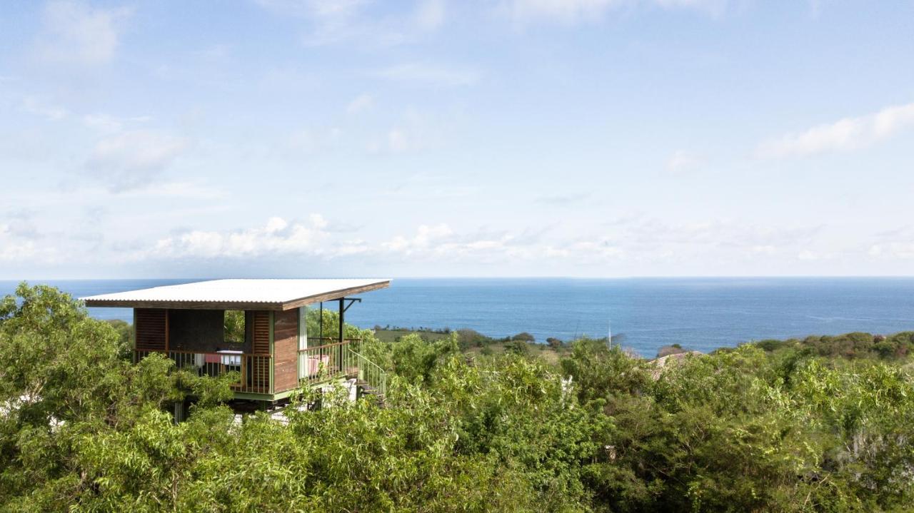 Salty Breeze Bali Hotel Ungasan Екстериор снимка