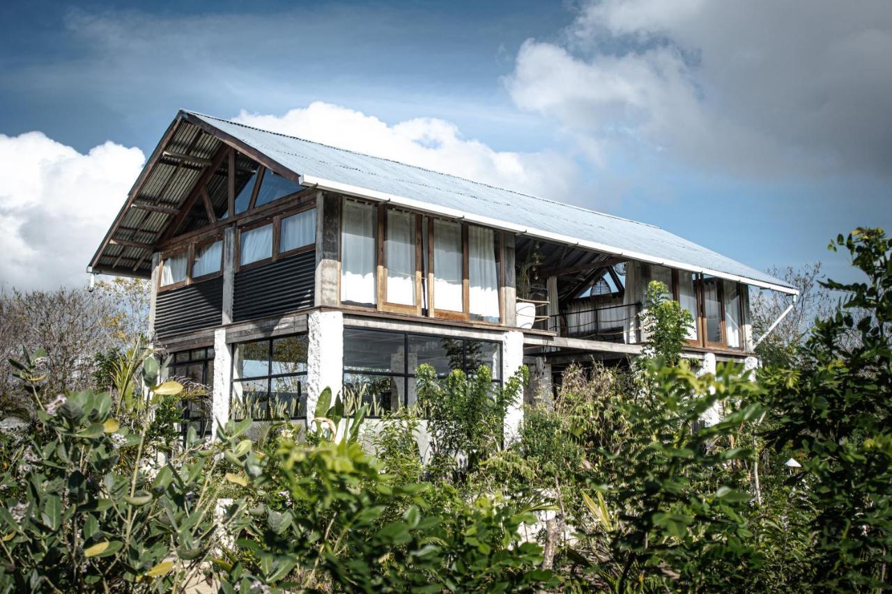 Salty Breeze Bali Hotel Ungasan Екстериор снимка