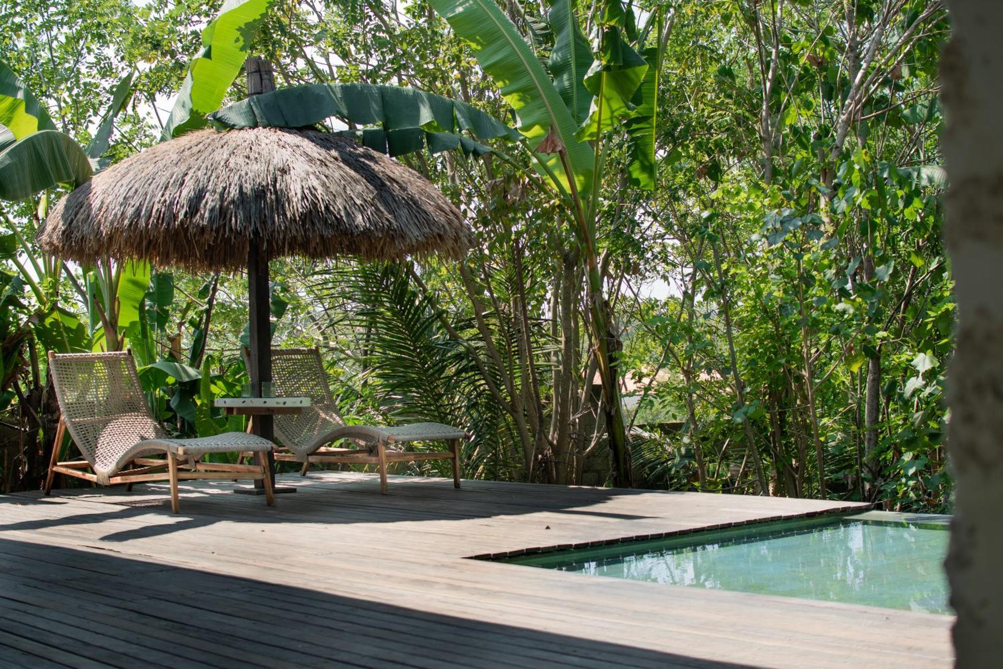 Salty Breeze Bali Hotel Ungasan Екстериор снимка