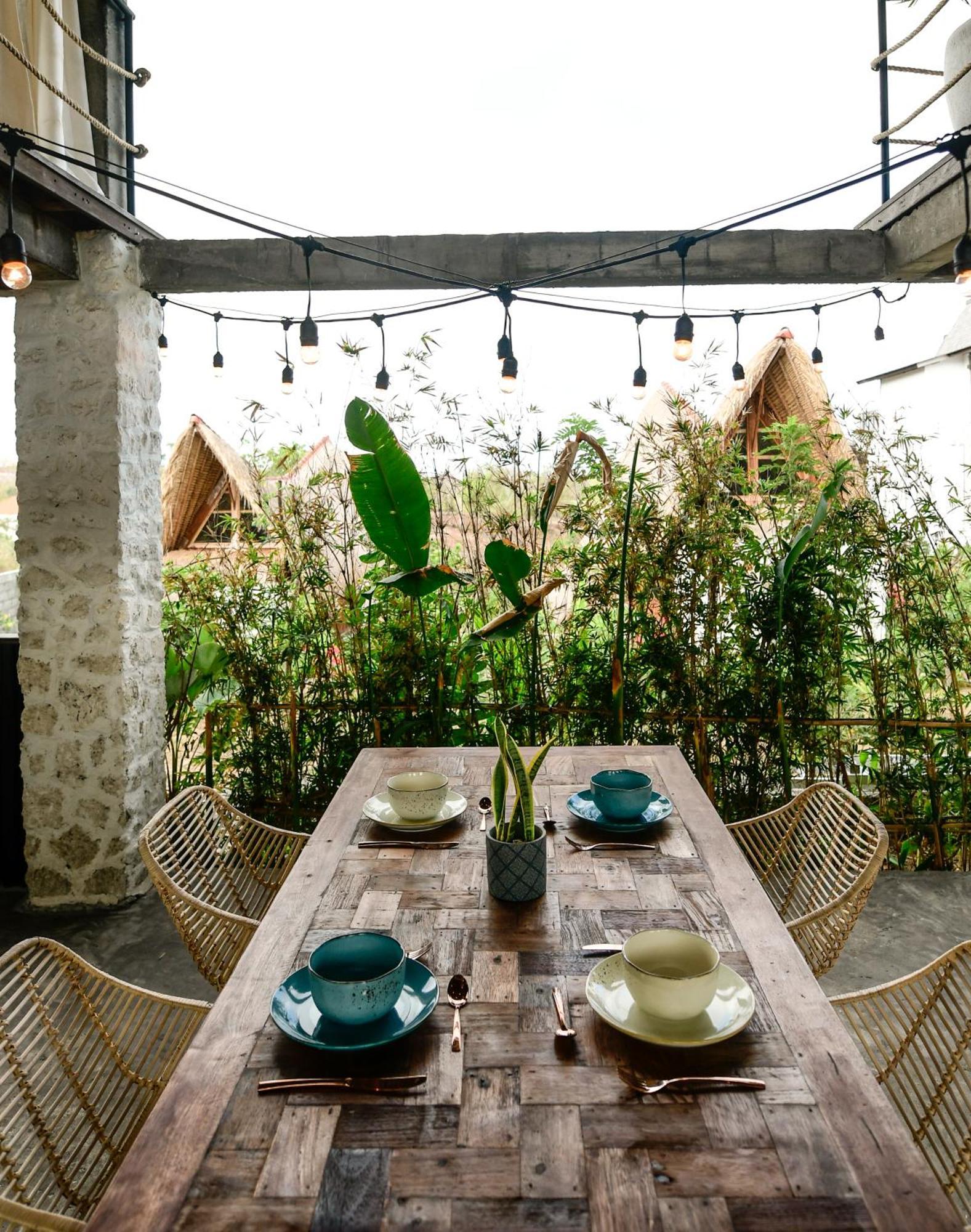 Salty Breeze Bali Hotel Ungasan Екстериор снимка