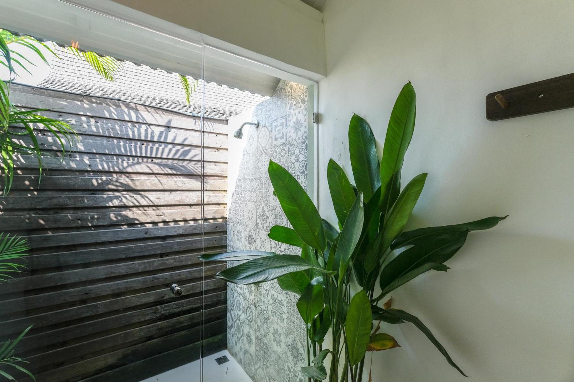 Salty Breeze Bali Hotel Ungasan Стая снимка